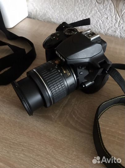 Зеркальный фотоаппарат