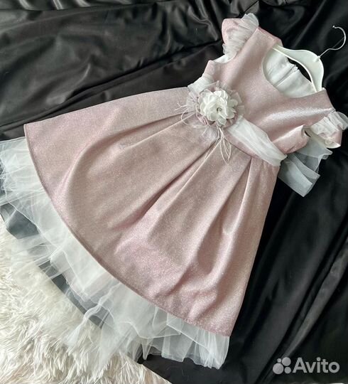 Нарядное платье для девочки