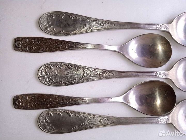 Ложки 40 лет октября