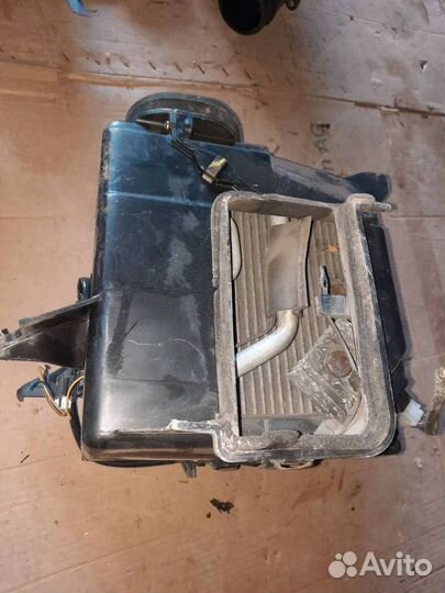 Радиатор кондиционера Volvo S40 рест. 2001