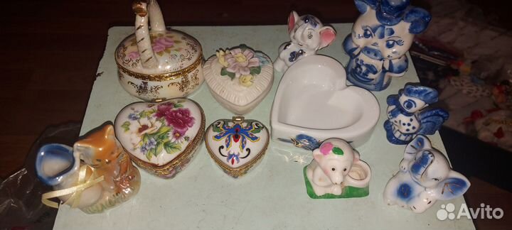 Фарфоровые и др.статуэики