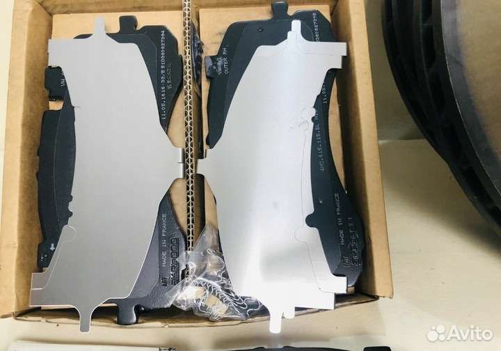 Комплект тормозов для Bentley