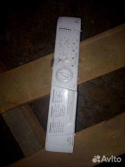 Панель управления стиральной машины Ariston