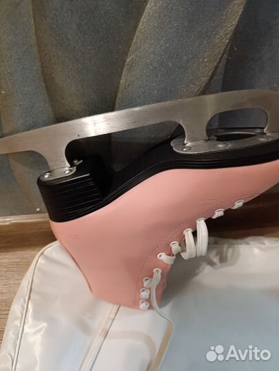 Коньки детские 35 размер