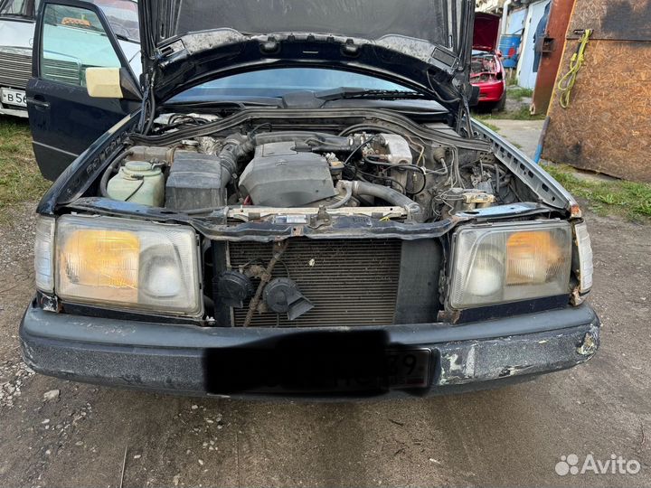 Разбор мерседес 124 2.2 АКПП 1994