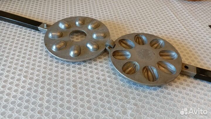 Вафельница орешница СССР