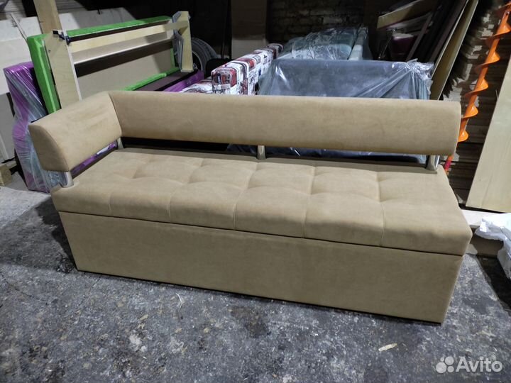 Кухонный диван со спальным местом