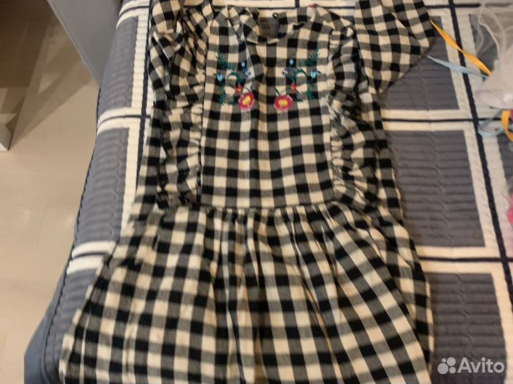 Нарядное платье