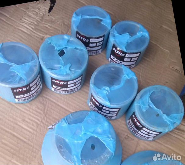 Втулки пальцы сочленения Хитачи ZX350H