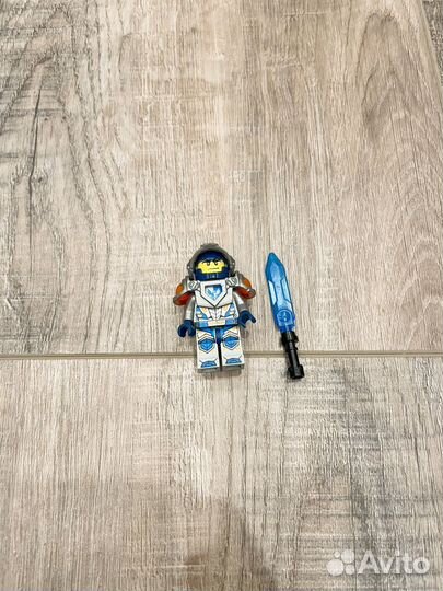 Lego минифигурки