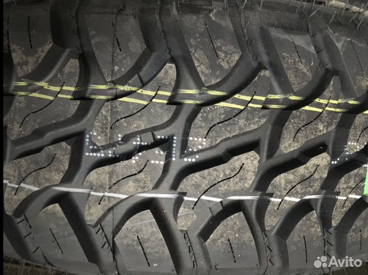 Grenlander Predator M/T 235/75 R15 104Q