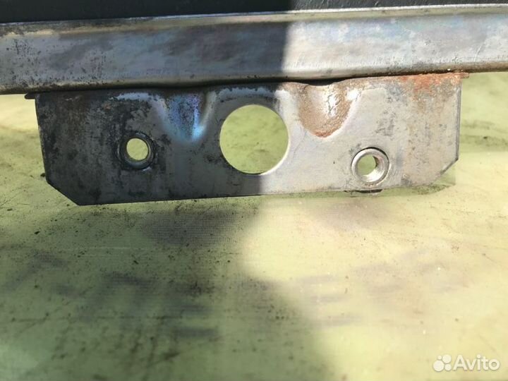 Стекло двери заднее правое Ваз Приора 2170 1.6 16V