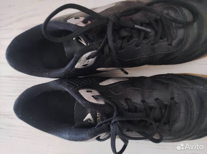 Футбольные бутсы демикс 37 р