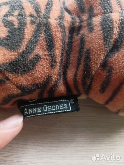 Игрушка тигренок