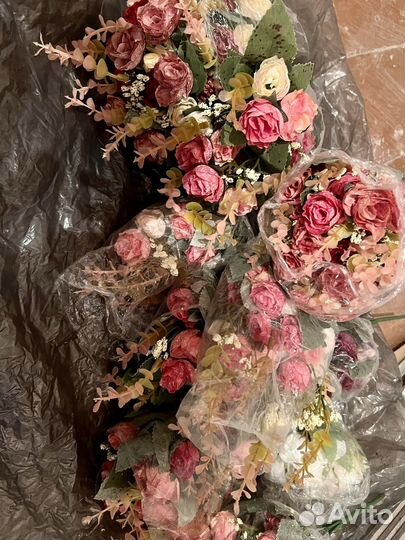 Букеты искуственных цветов