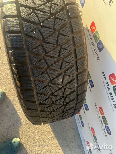 Bridgestone Blizzak DM-V2 285/60 R18