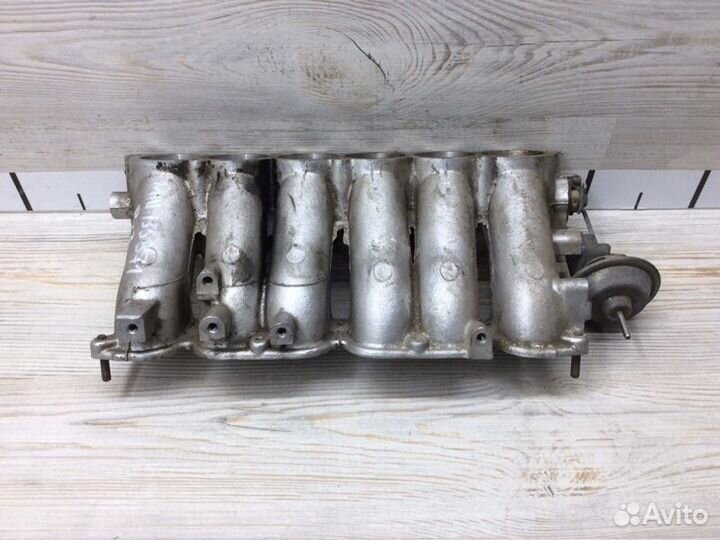 Коллектор впускной Mitsubishi Pajero/Montero Iii