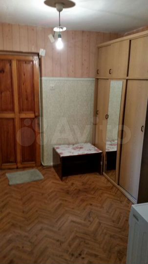 Комната 10 м² в 3-к., 4/5 эт.