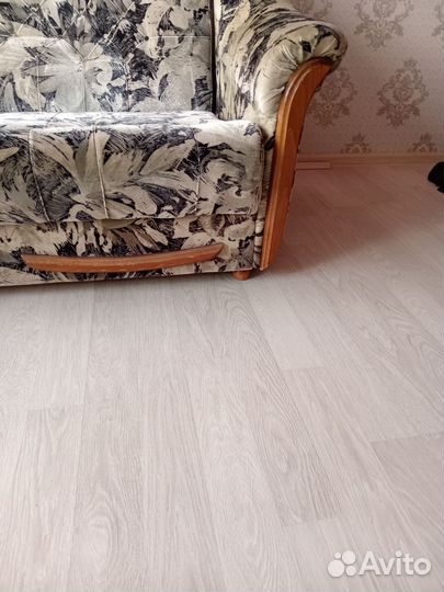 Диван прямой раскладной бу