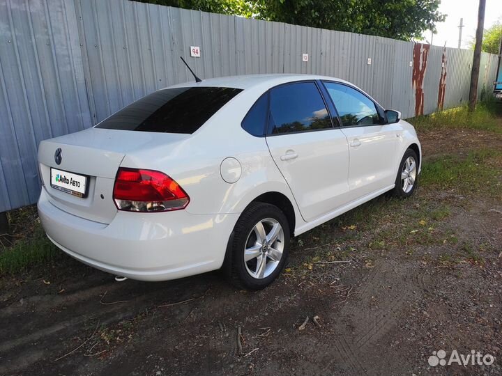 Volkswagen Polo 1.6 МТ, 2014, 193 000 км