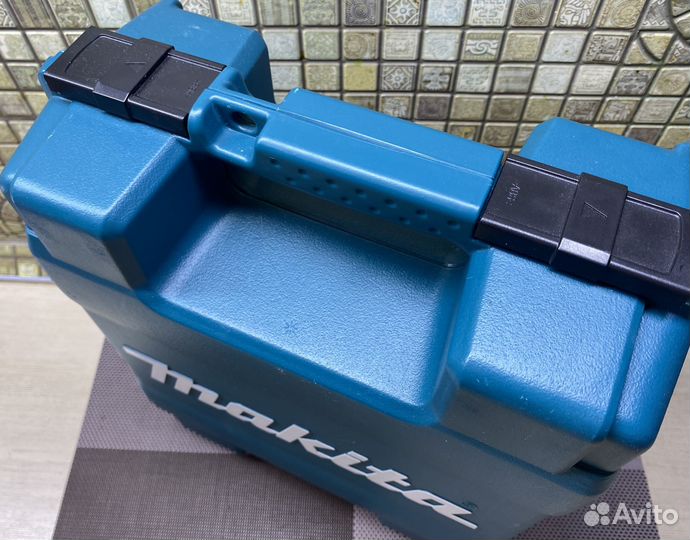 Оригинальный кейс ящик Makita для шуруповерта