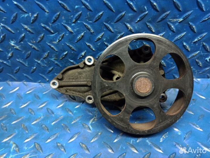 Насос водяной Honda Cr-V 4