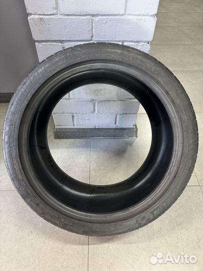 Michelin Pilot Super Sport 295/35 R20 105Y