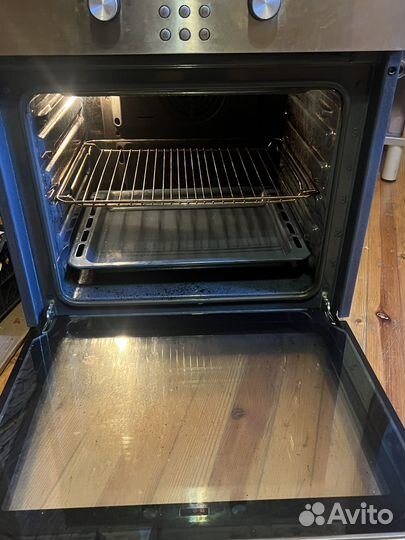 Духовой шкаф электрический Samsung