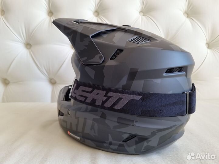 Эндуро Шлем Leatt Kit Moto 3.5 Stealth 2023