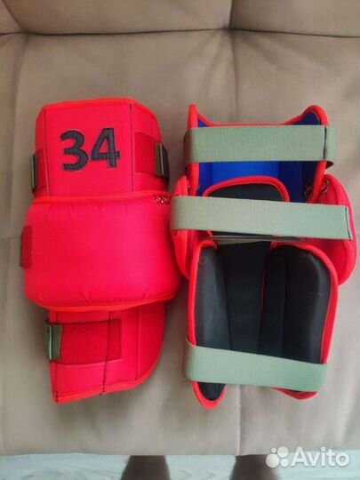 Защита колен вратаря Sr