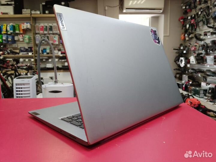 Ноутбук Lenovo AMD Athlon Gold 3150U