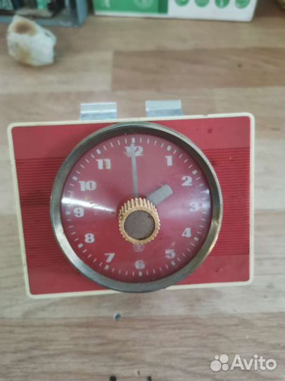 Часы встраиваемые в мебель