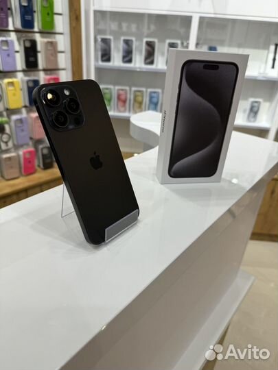 iPhone 15 Pro, 256 ГБ