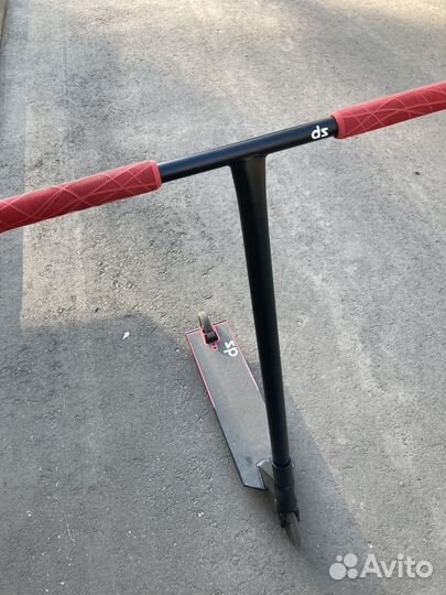 Трюковой самокат