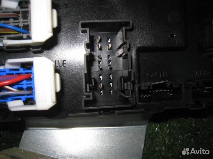 Блок комфорта (коммутационный) Ford Fiesta (CB1)