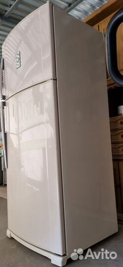 Холодильник sharp