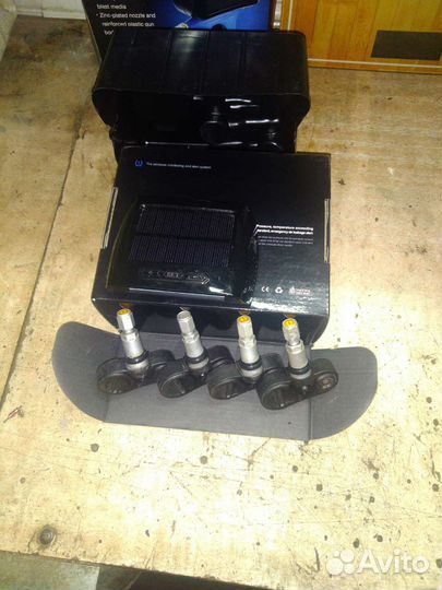 Датчики давления в шинах с монитором