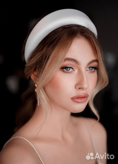 Визажист, стилист по волосам (макияж, причёска)