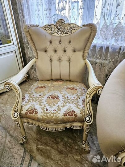 Мягкая мебель. Турция. Натуральное дерево