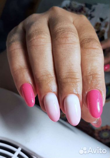 Коррекция наращённых ногтей