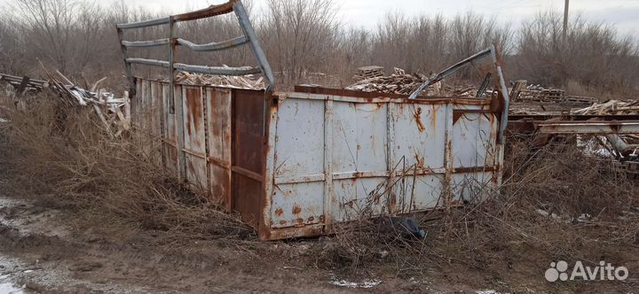 Прицеп для перевозки сена