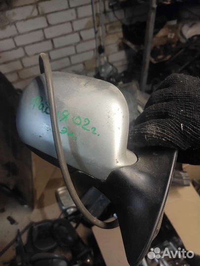 Зеркало правое электро Skoda Fabia 1999-2007