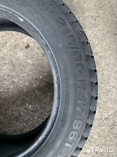 Continental ContiVikingContact 5 215/60 R17