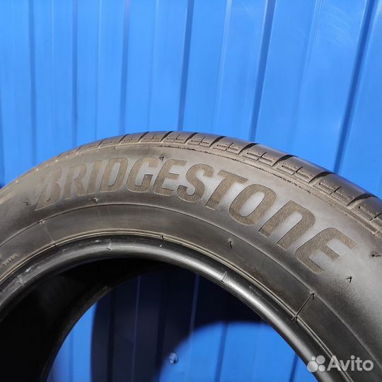 Bridgestone Dueler H/L Alenza 225/60 R18