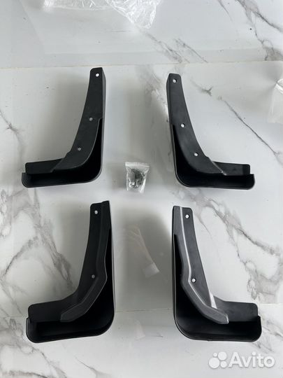 Брызговики audi a3 8v седан