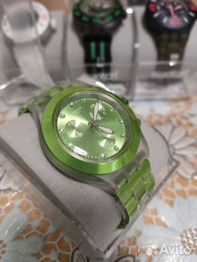 Часы Swatch новые (хронограф)