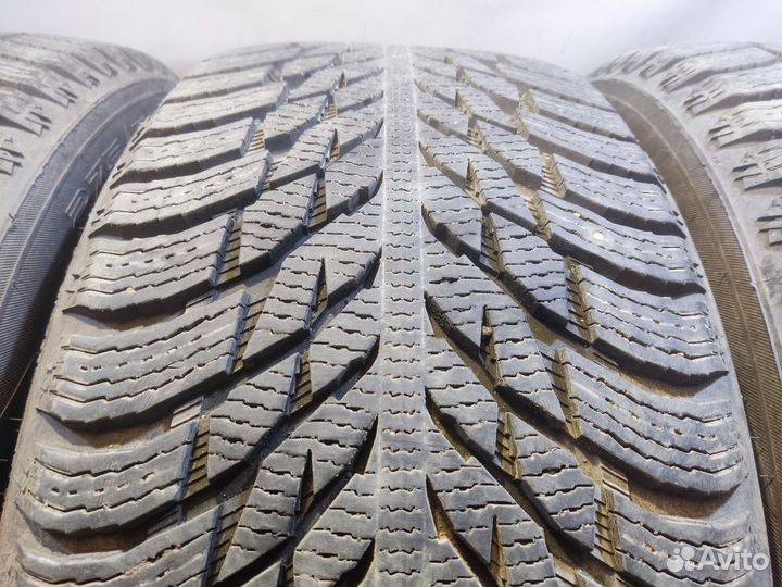 Nokian Tyres Hakkapeliitta R3 SUV 275/50 R20