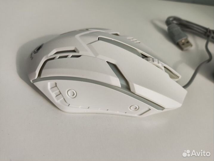 Игровая мышь белая