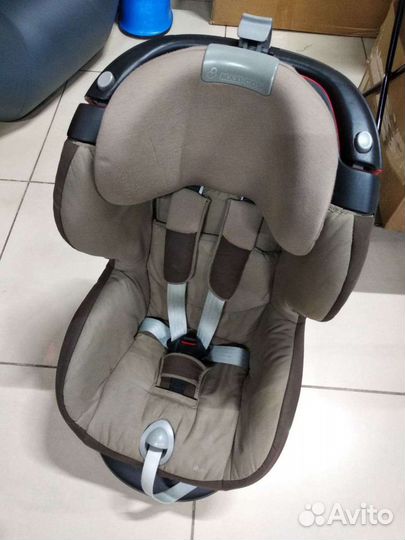 Детское автомобильно кресло Rubi Maxi-Cosi 9-18кг