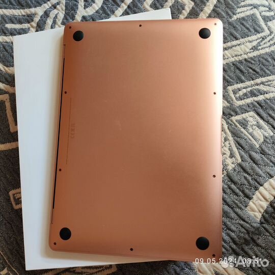 Apple MacBook air 2020 i3